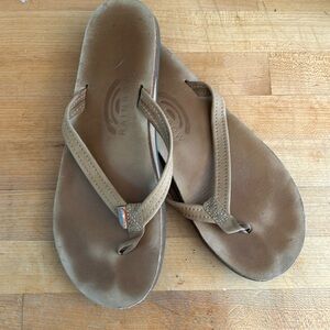 Rainbow leather flip flops, slim band, size M